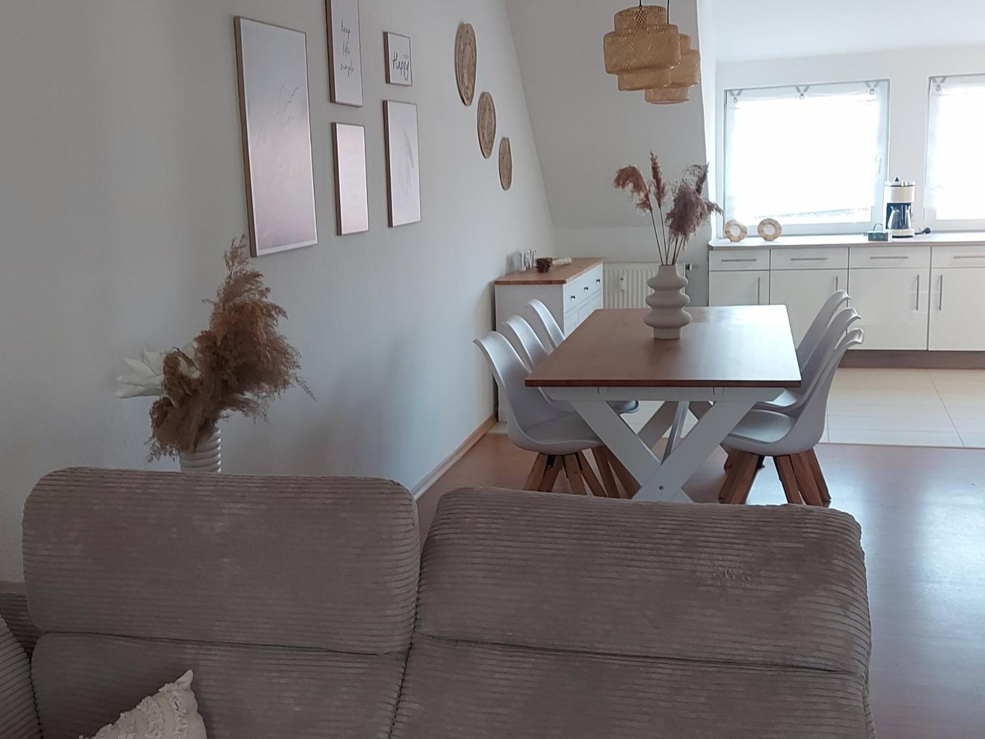 Stilvolle Ferienwohnung Free Parking, Space, Wlan Niestetal 外观 照片