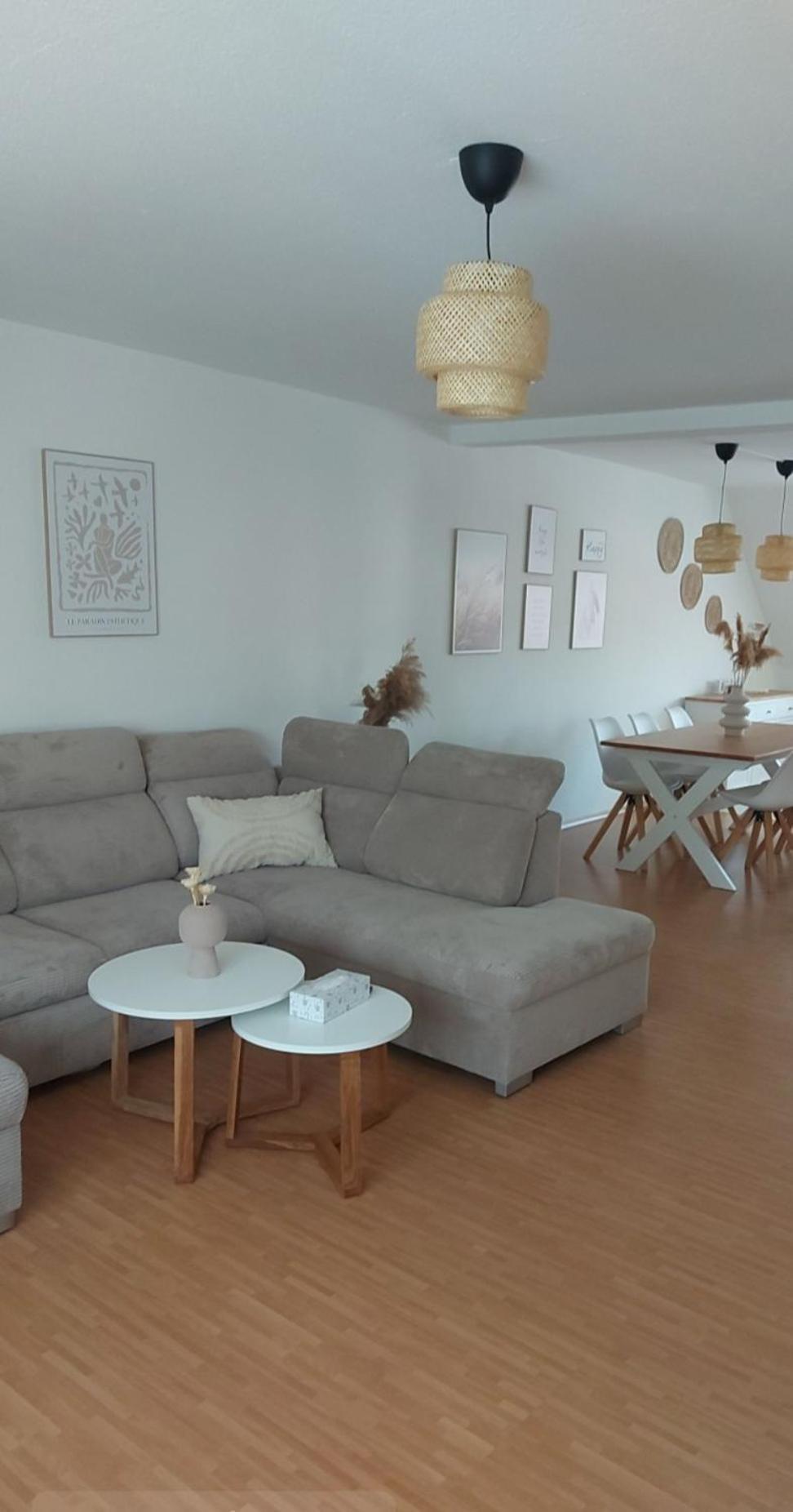 Stilvolle Ferienwohnung Free Parking, Space, Wlan Niestetal 外观 照片